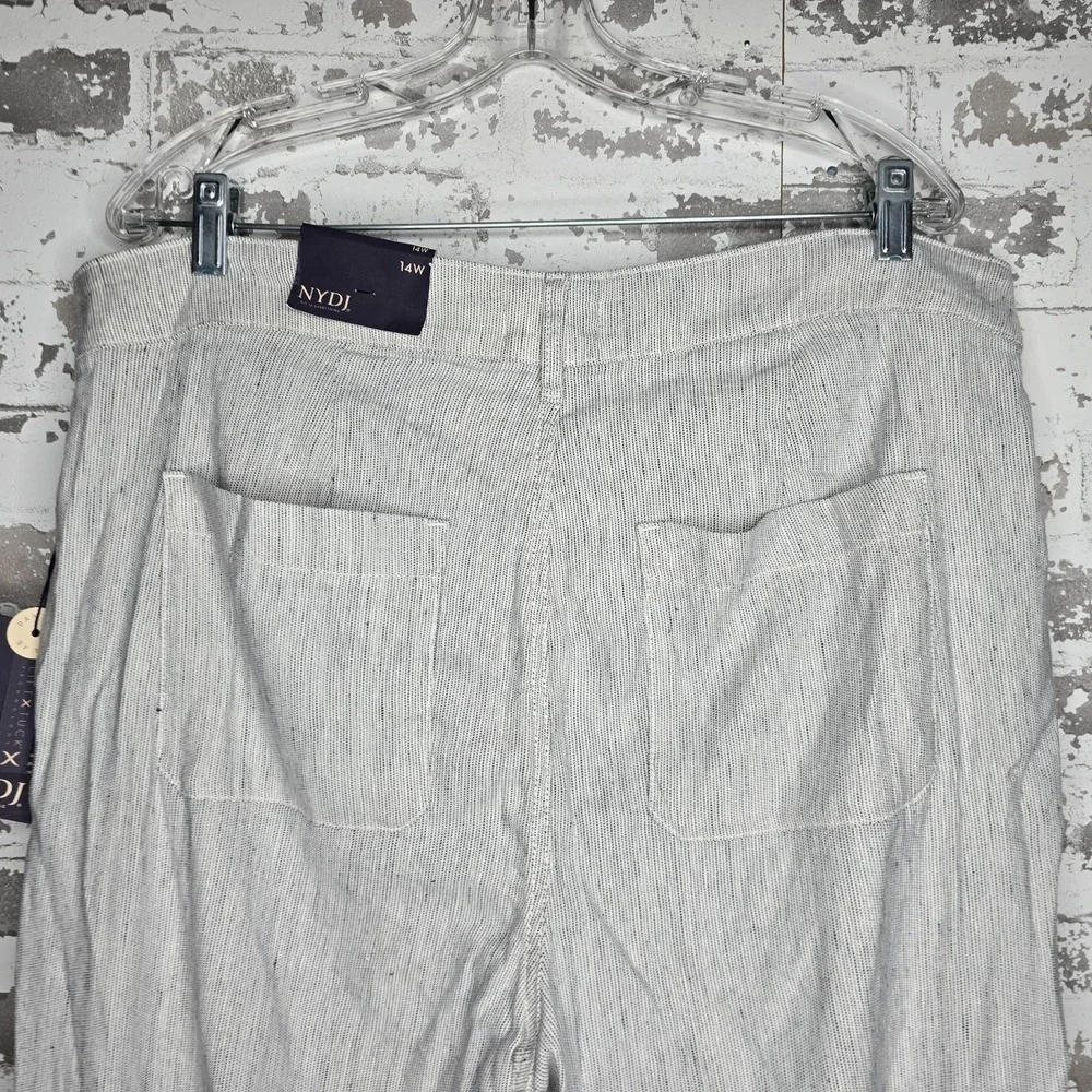 NEW NYDJ Pants Womens 14W Light Gray The Trouser Stubby Stripe‎ Linen Blend